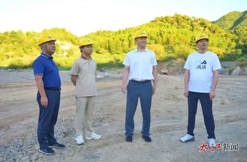 周華兵深入銀河棉業(yè)開展“安全防范警示日”活動，筑牢企業(yè)安全生產防線